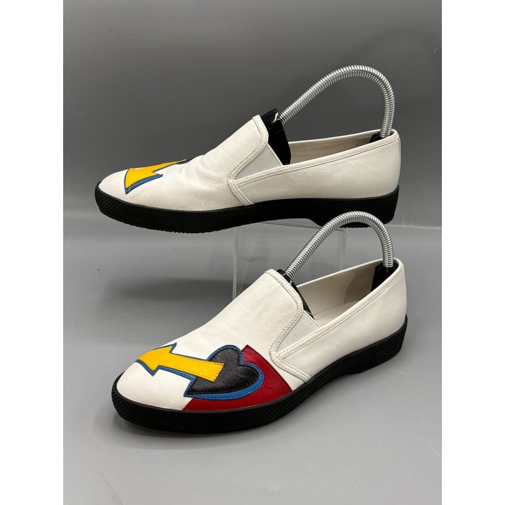 Prada Slip-On Loafers Shoes Arrow & Heart Design Size 38.5 White & Black - Picture 2 of 9